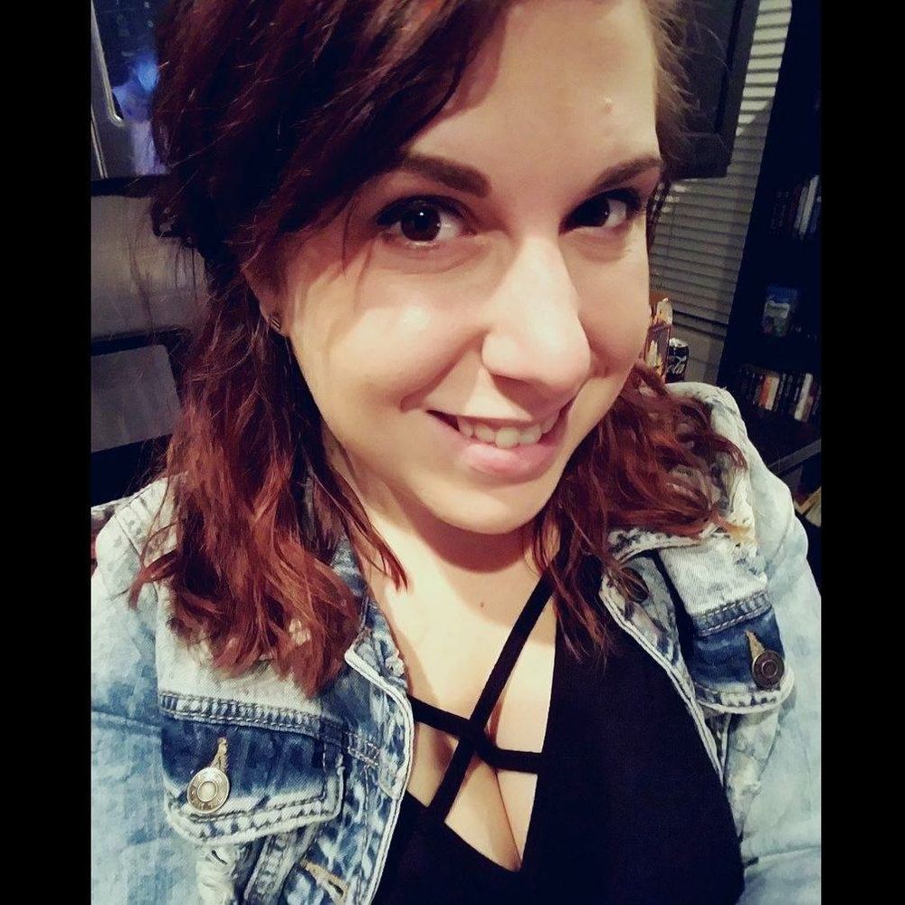 Meet your Posher, Halie