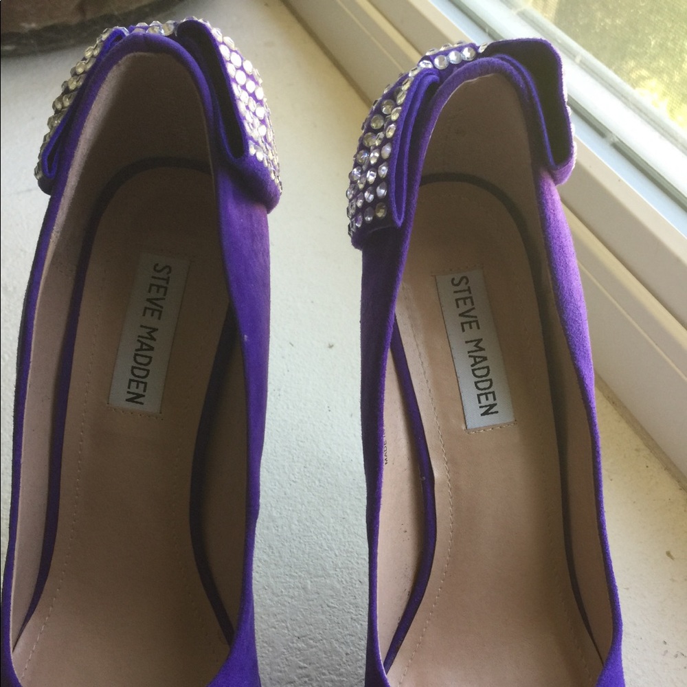 Suede heels