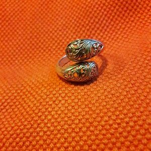 BALI STYLE SOLID STERLING SILVER  RING SIZE 8