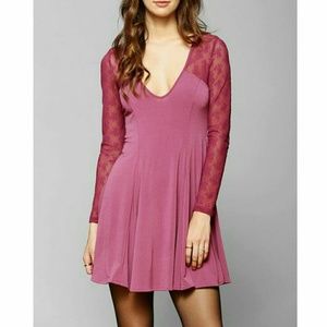 SALE! Urban outfitters lace sleeve dress
