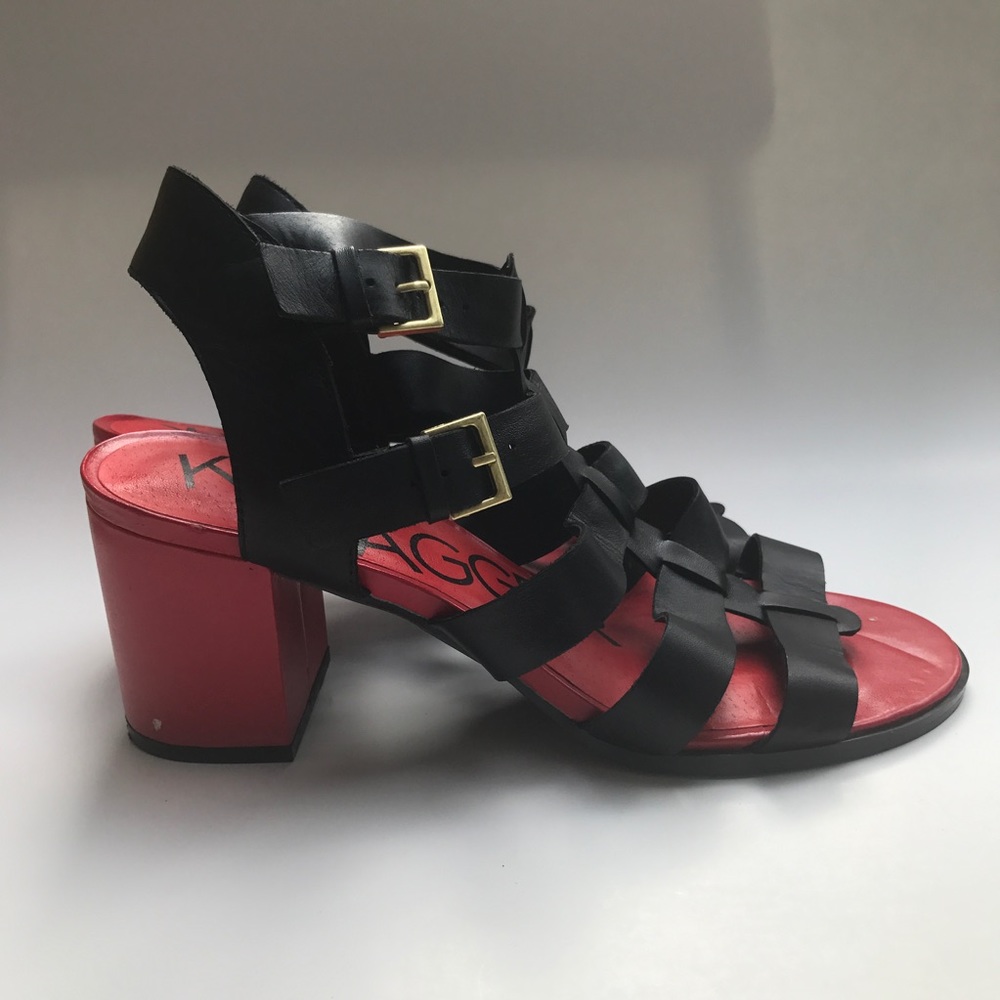 Kelsi Dagger Carmen Black Gladiator Sandal 9.5