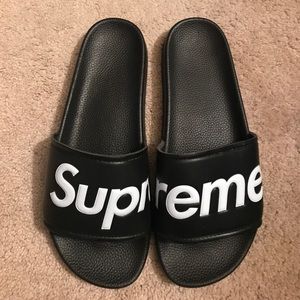 nike supreme slides