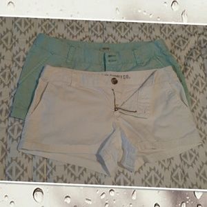 2 shorts Mossimo Supply size 9
