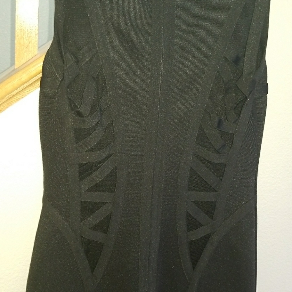 Dress - Picture 3 of 4