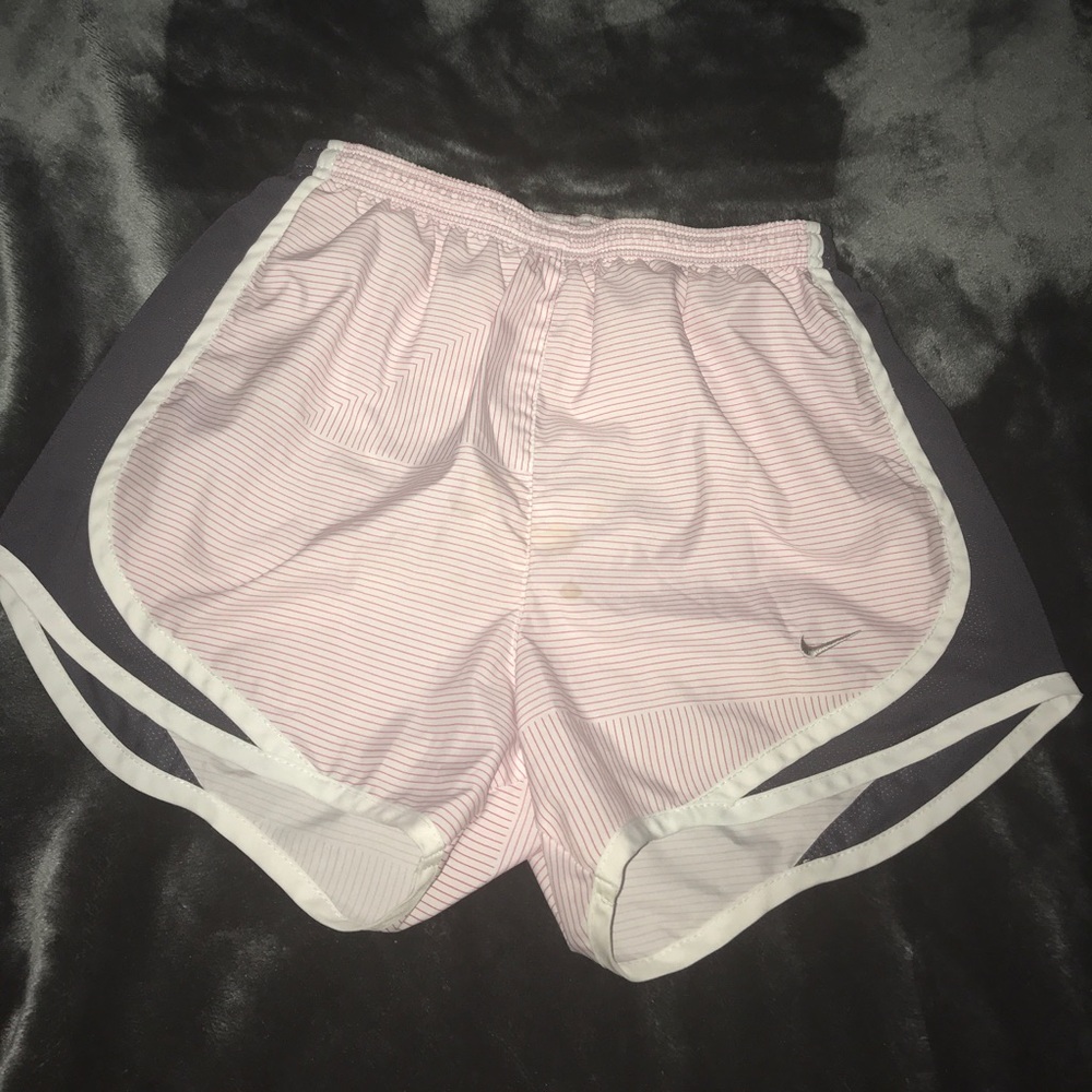 nike - athletic shorts