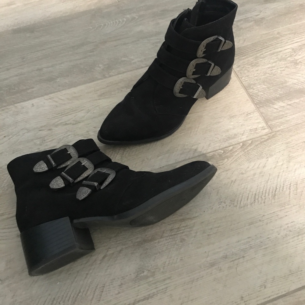 Suede ankle booties