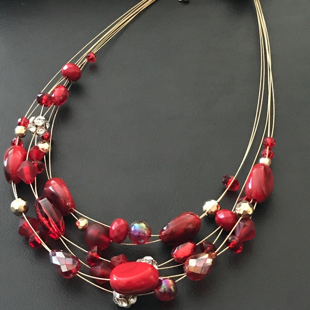 Festive Charming Charlie Necklace and Earrings NWT