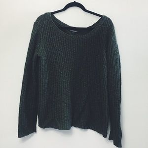 Brandy Melville forest green sweater