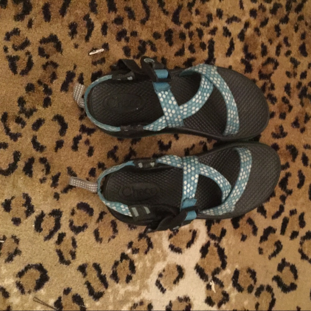 Girls Chacos size 2