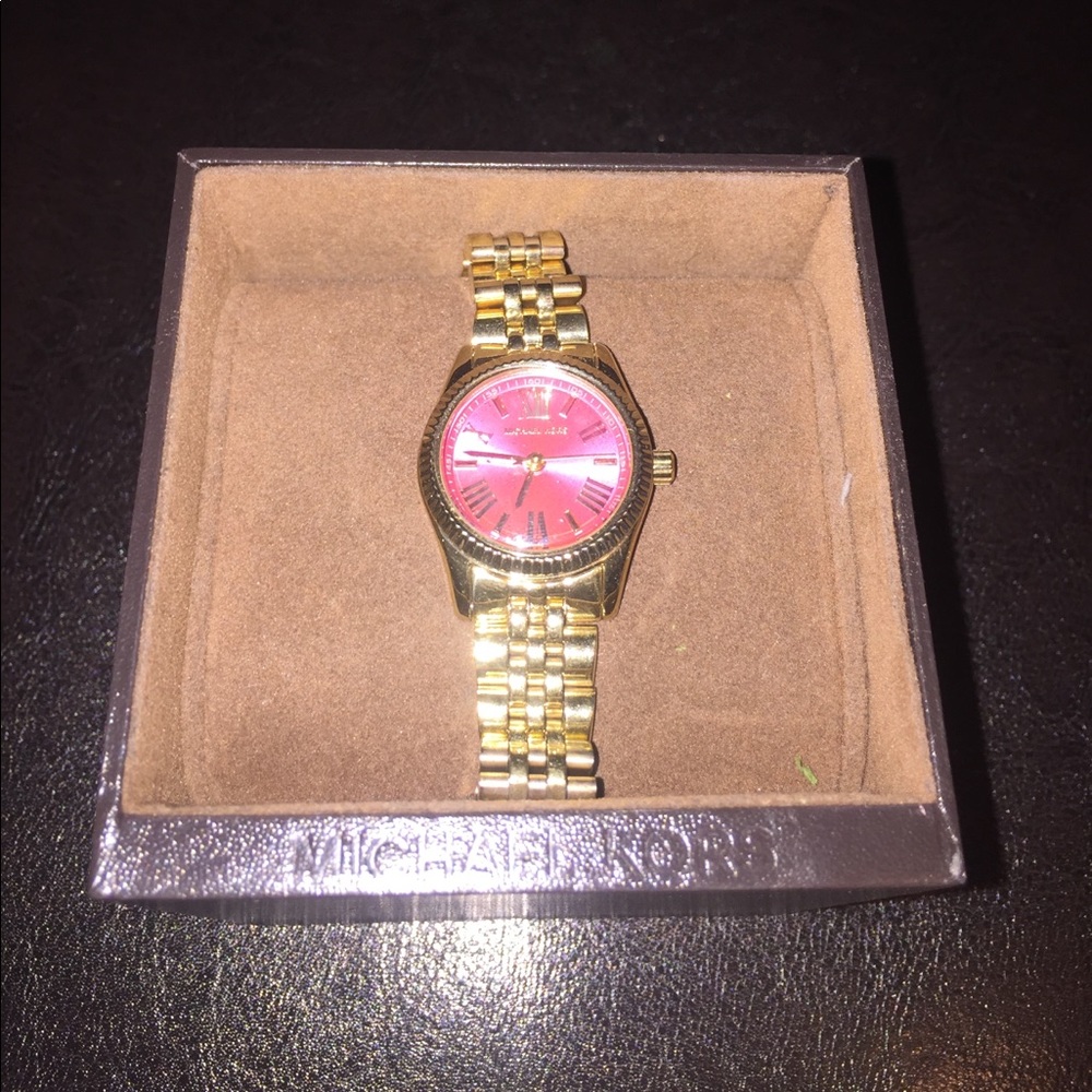 Women's Gold Michael Kors Watch New Final Sale!