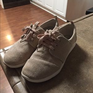 Blush Del Rey sneakers