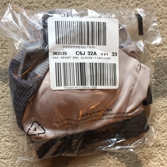 Lightweight sports Bra - Picture 5 of 7