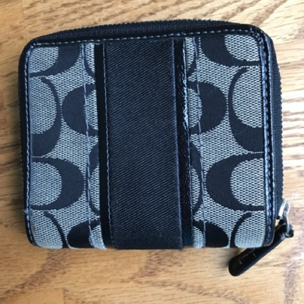 💯 Coach Wallet - Picture 2 of 5