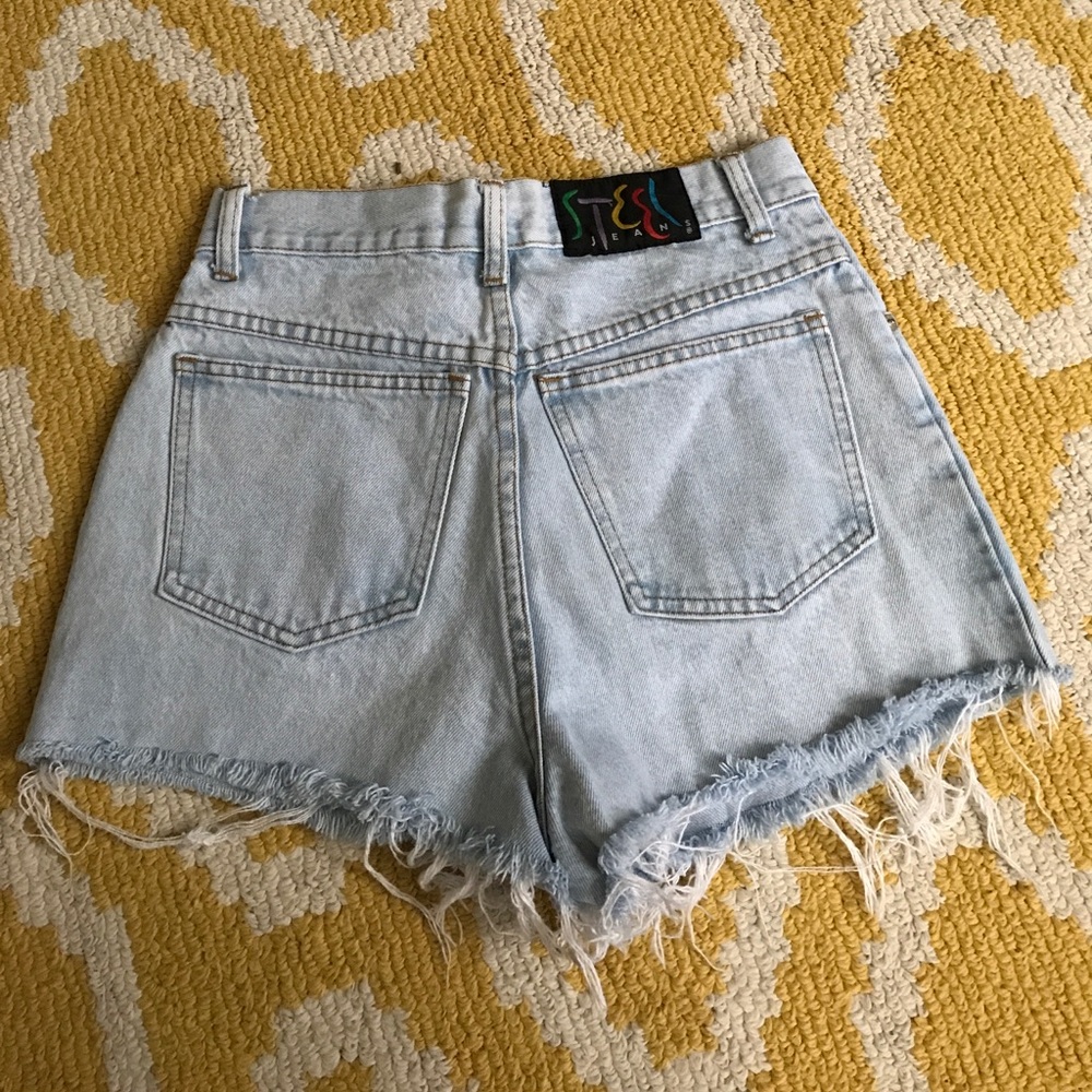 Vintage STEEL high waisted shorts