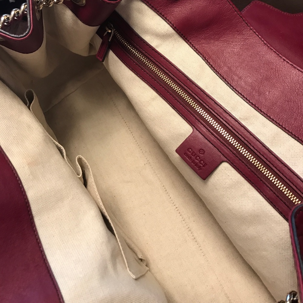 Gucci Guccissima burgundy shoulder bag. - Picture 6 of 7