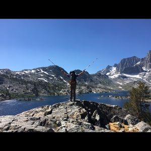 Meet your Posher, Jett