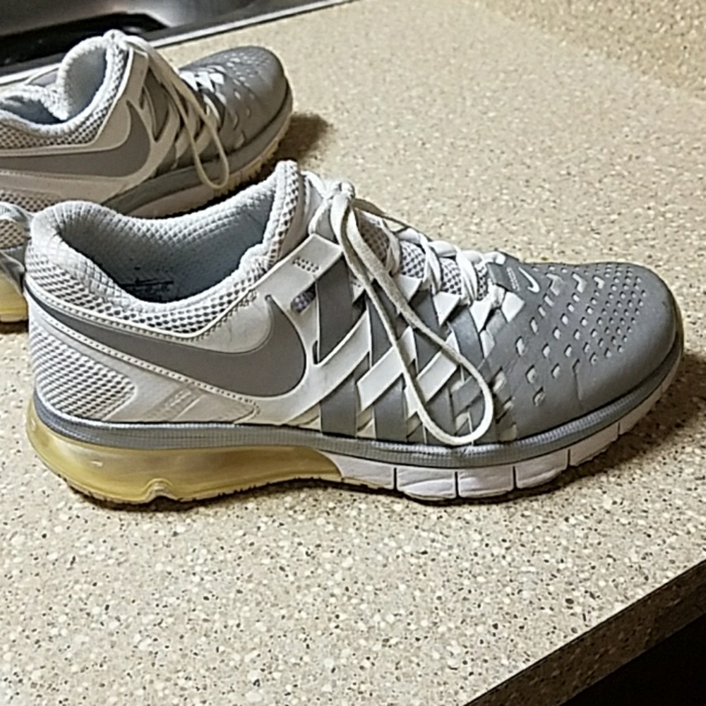 Men's size 10
