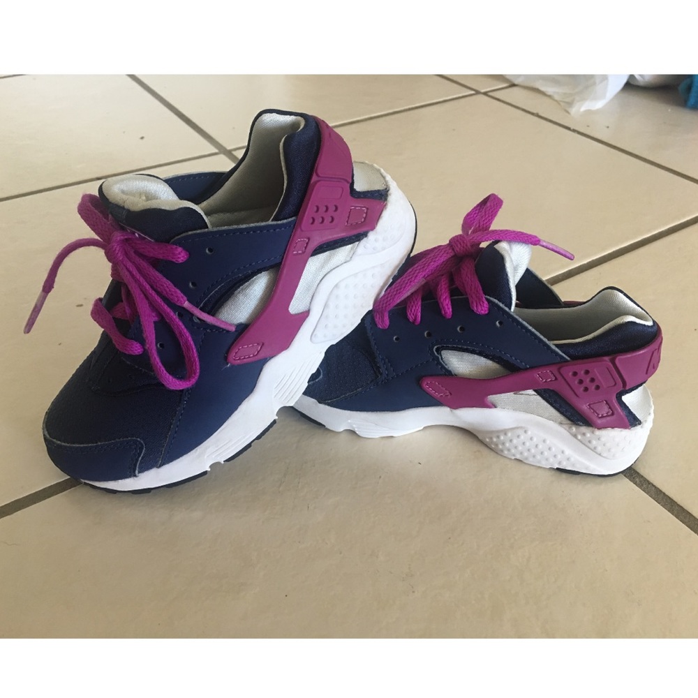 Nike huaraches