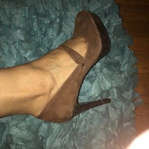 Leather upper Mary Jane Heels