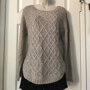 89th & Madison Pullover Beige Long Sleeve Sweater