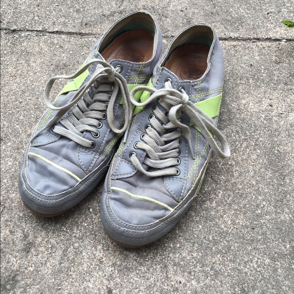Rarely worn PF Flyers Number 5 classic sneaker