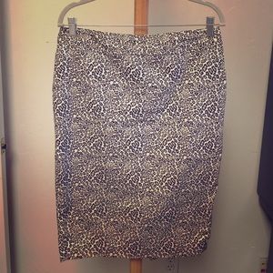 Liz Claiborne leopard pencil skirt