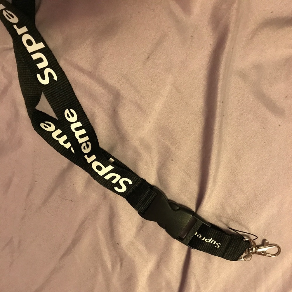 Supreme lanyard