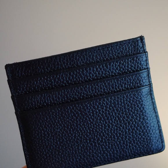Steve Madden Crossbody + Free Card Holder - Picture 7 of 8