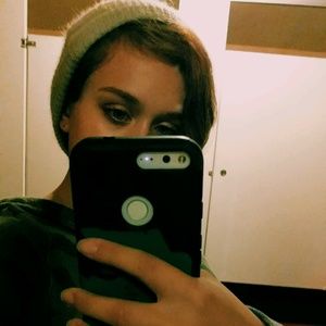 Meet your Posher, Madelyn