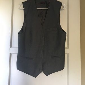 American rag slim fit  vest