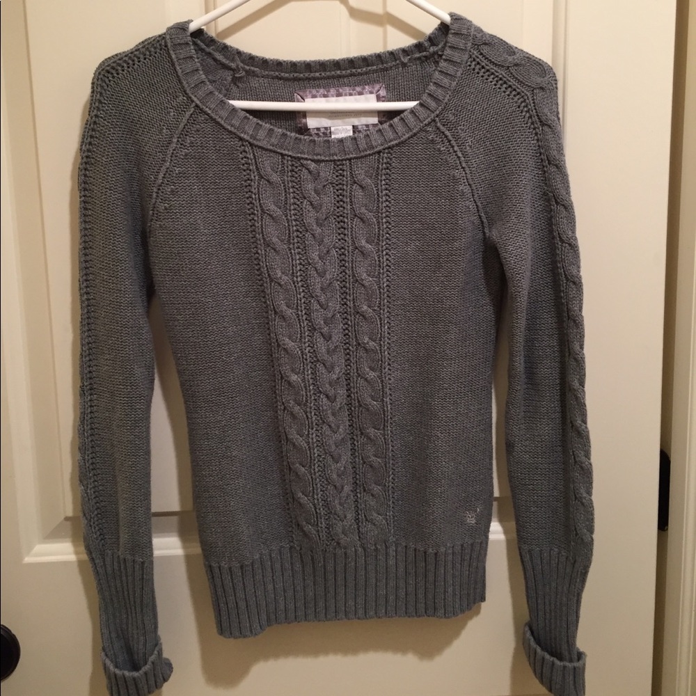 Girls / Juniors sweater