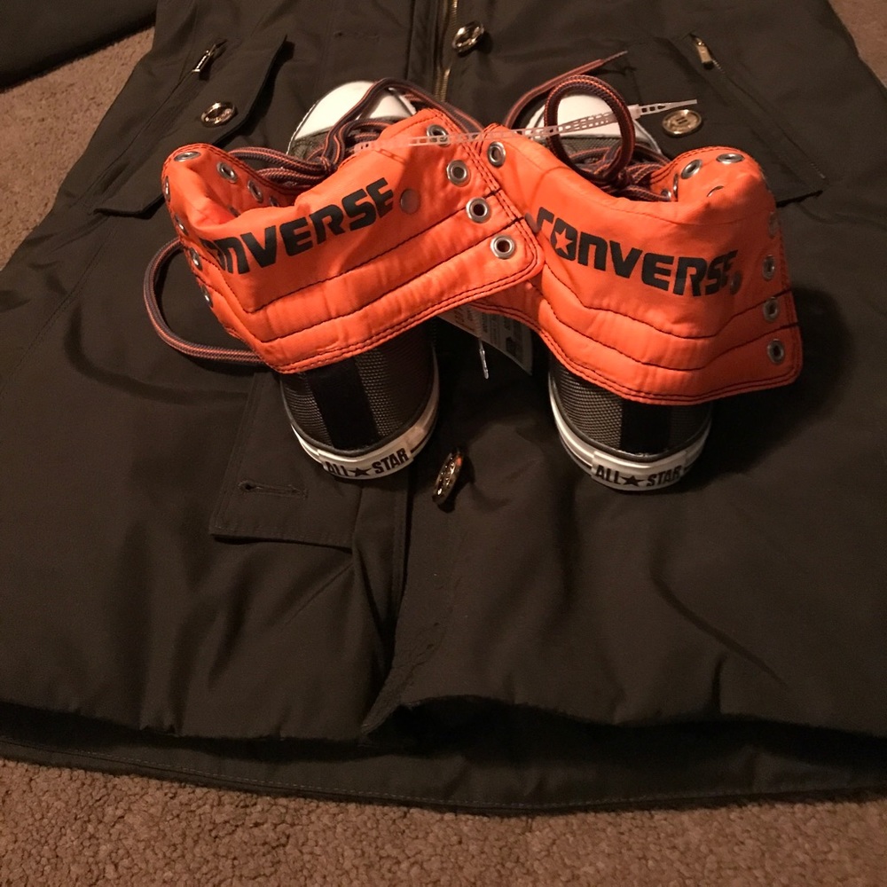 SOLD🔥All Star Converse🔥SOLD!! - Picture 4 of 7