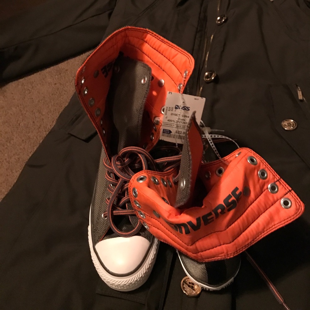 SOLD🔥All Star Converse🔥SOLD!! - Picture 7 of 7