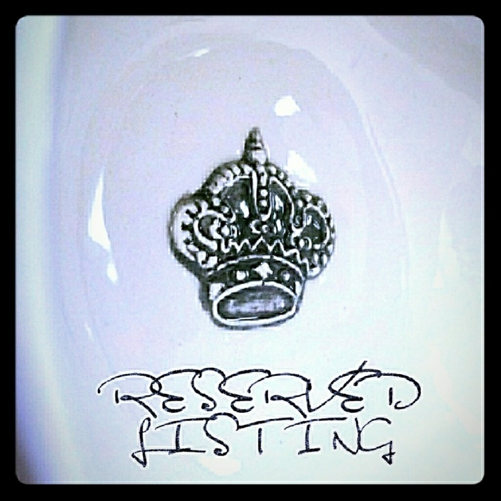 Reserved listing for renay