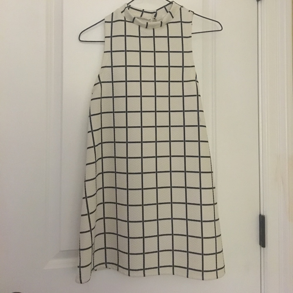 Retro mock neck Cooperative mini dress small