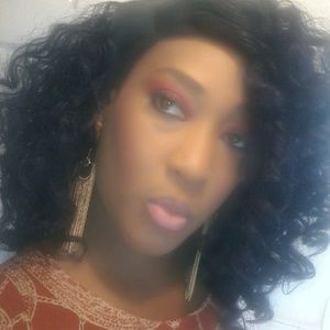 Meet your Posher, Shanna