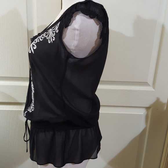 WHBM Black & White Sheer Blouse. Sz XS/S. - Picture 4 of 8