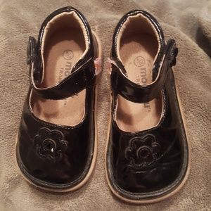 Black Mooshu Shoes Size 8/24 (Sqeakers removed)
