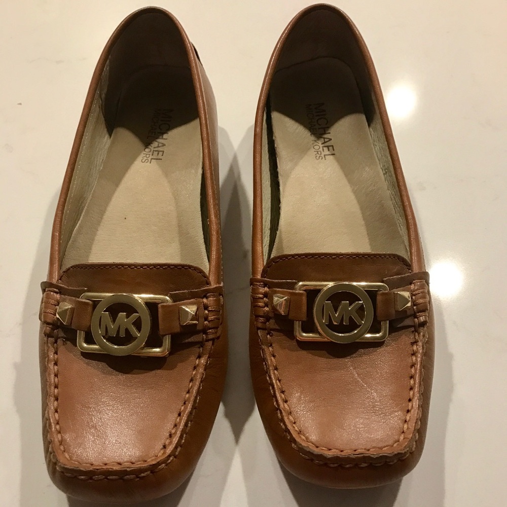 • Michael Kors loafers •