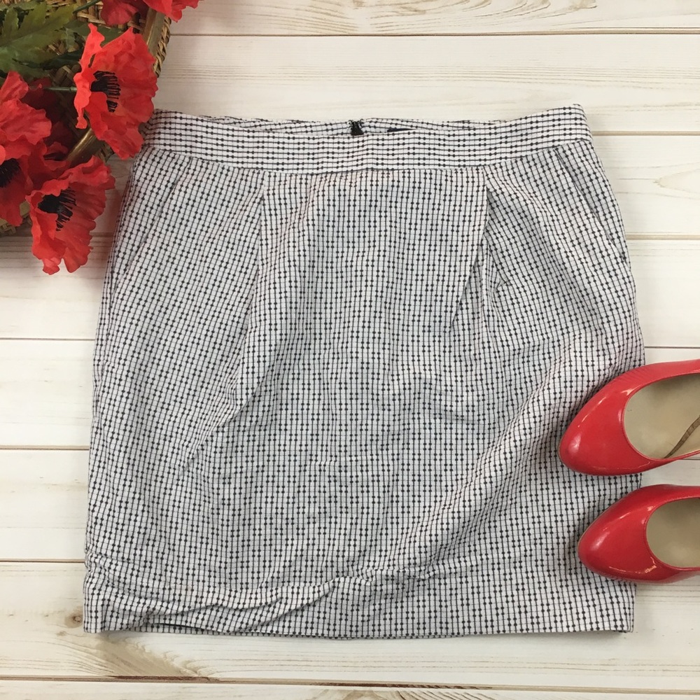 Gap White Gray Stripe Pencil Skirt Size 10
