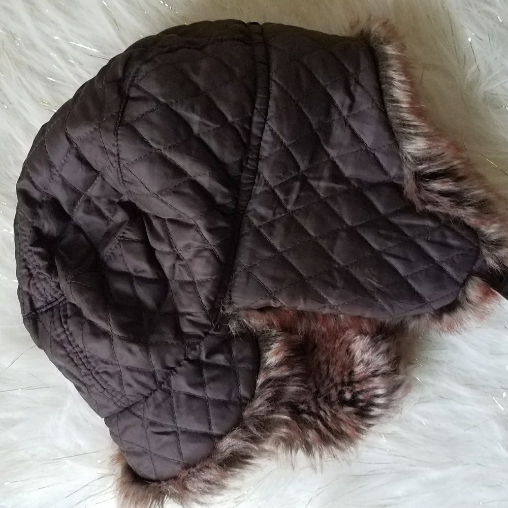 Fur hat