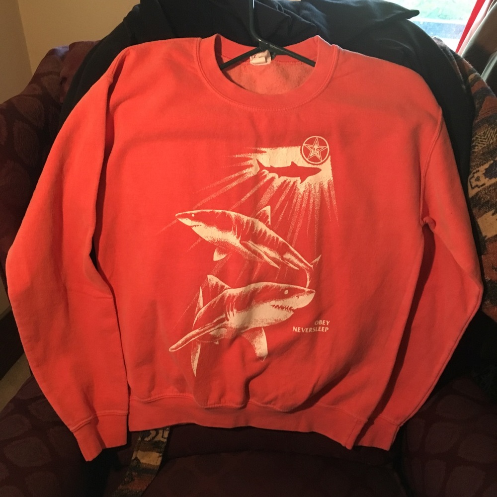 Obey sweatshirt SHARKS!