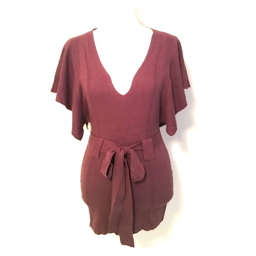 Deep V tunic sweater