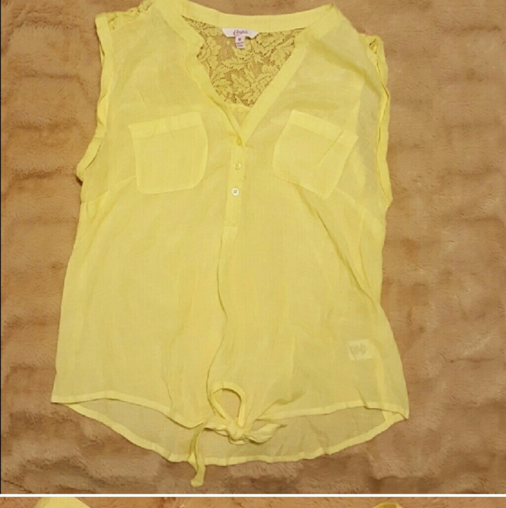 😍 Candie's Blouse! 🏅