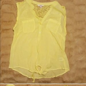 😍 Candie's Blouse! 🏅