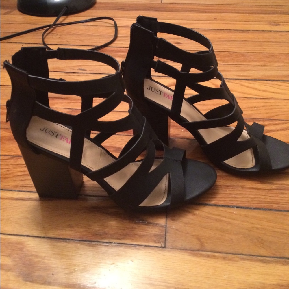 Just fab constanza chunky heels