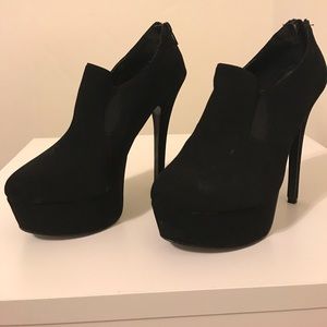 Platform black booties