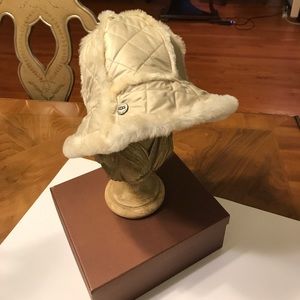 UGG hat