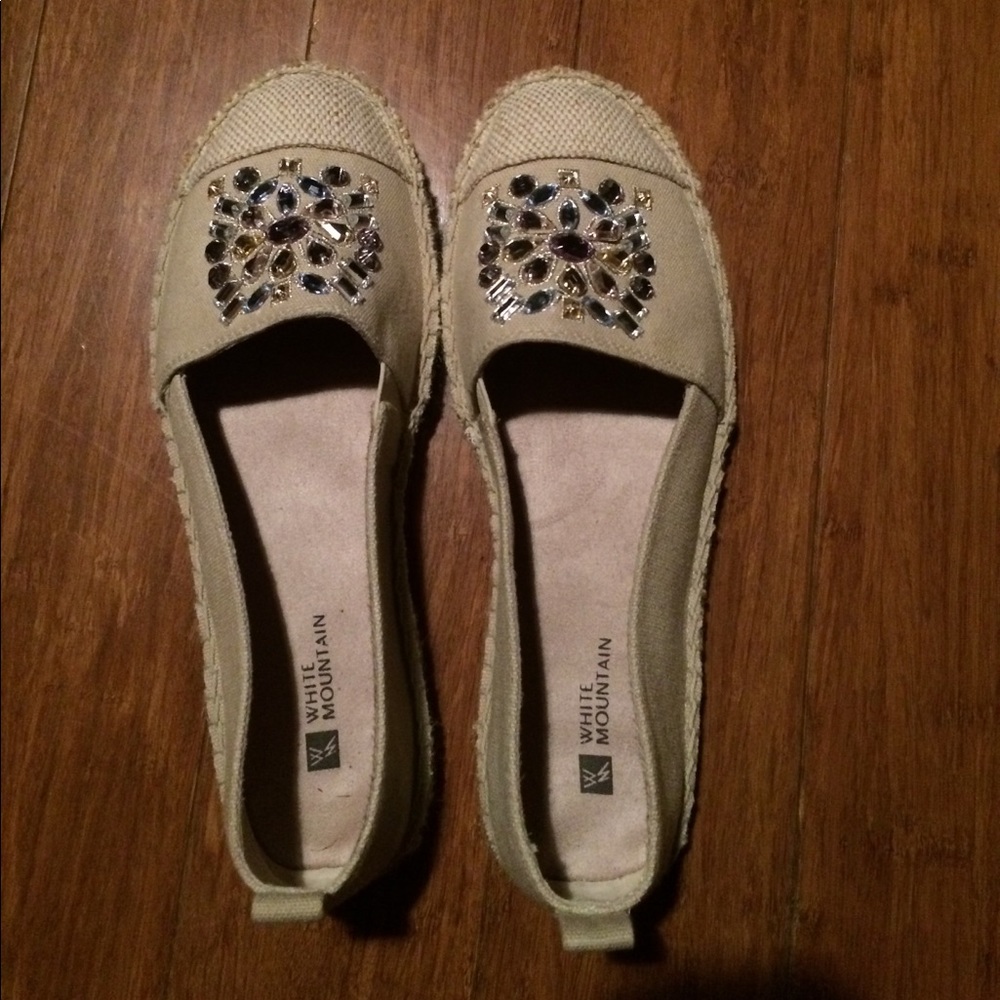 Slip on shoe