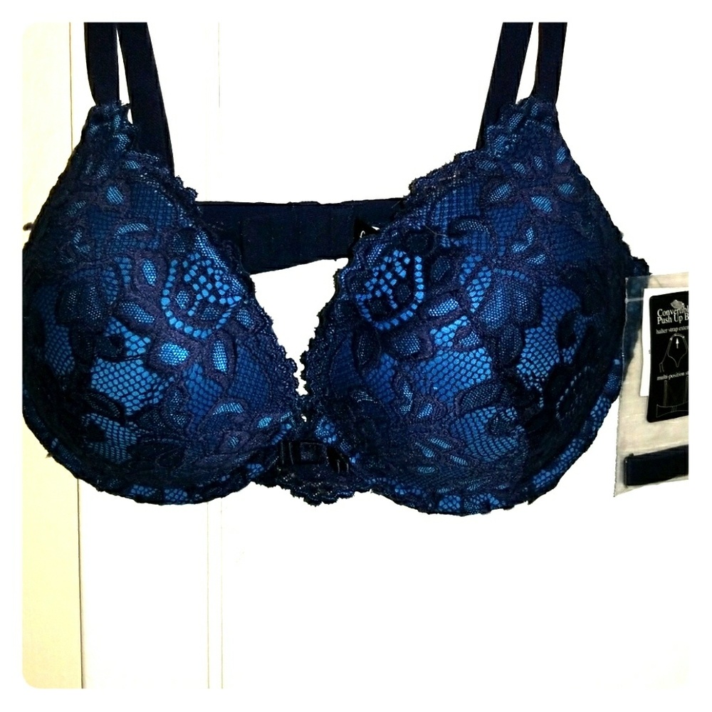 NWT Fredericks of Hollywood Convertible Pushup Bra